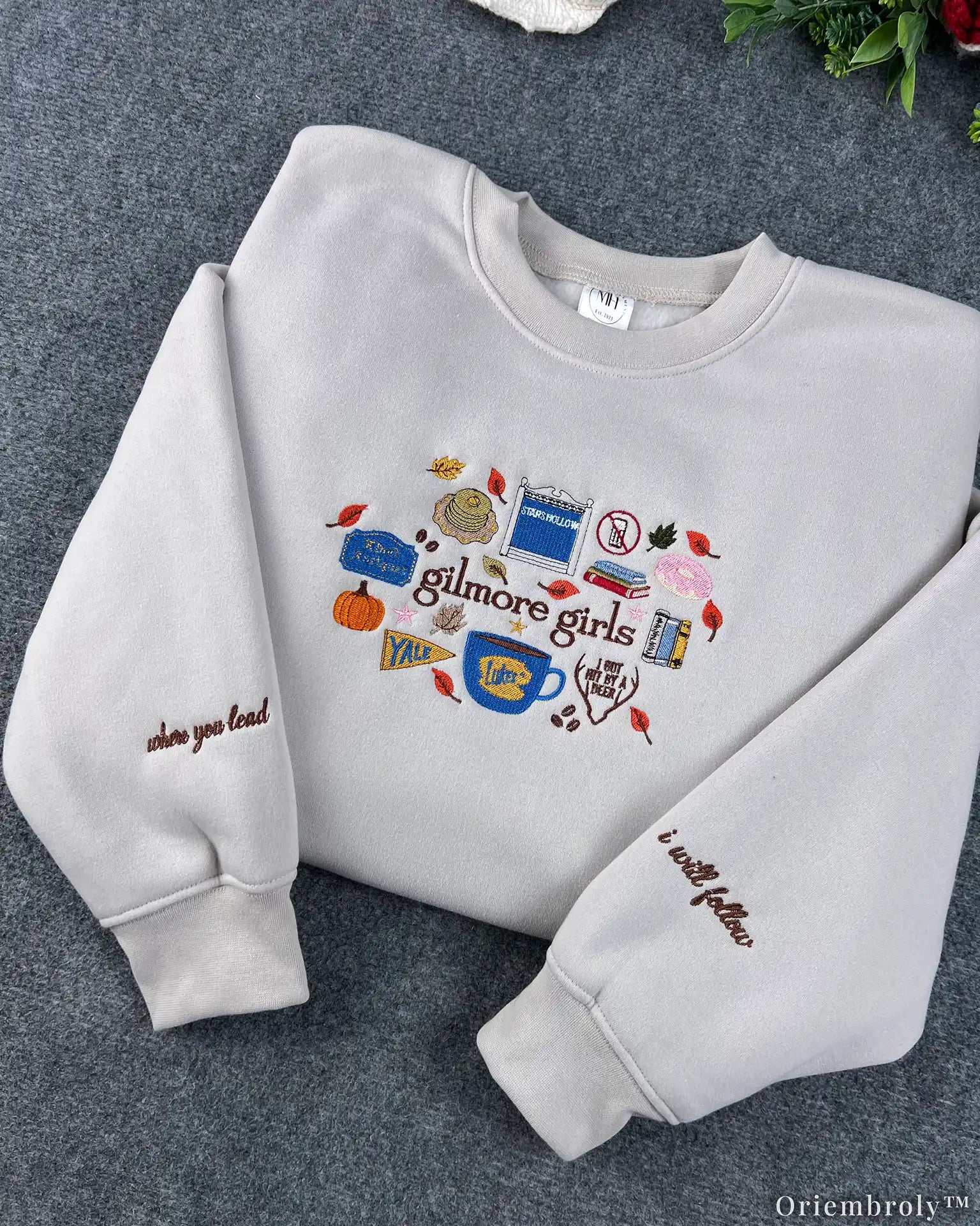 Cozy Autumn Embroidered Sweatshirt – Coffee Book Lover Crewneck, Vintage Fall Fleece Pullover