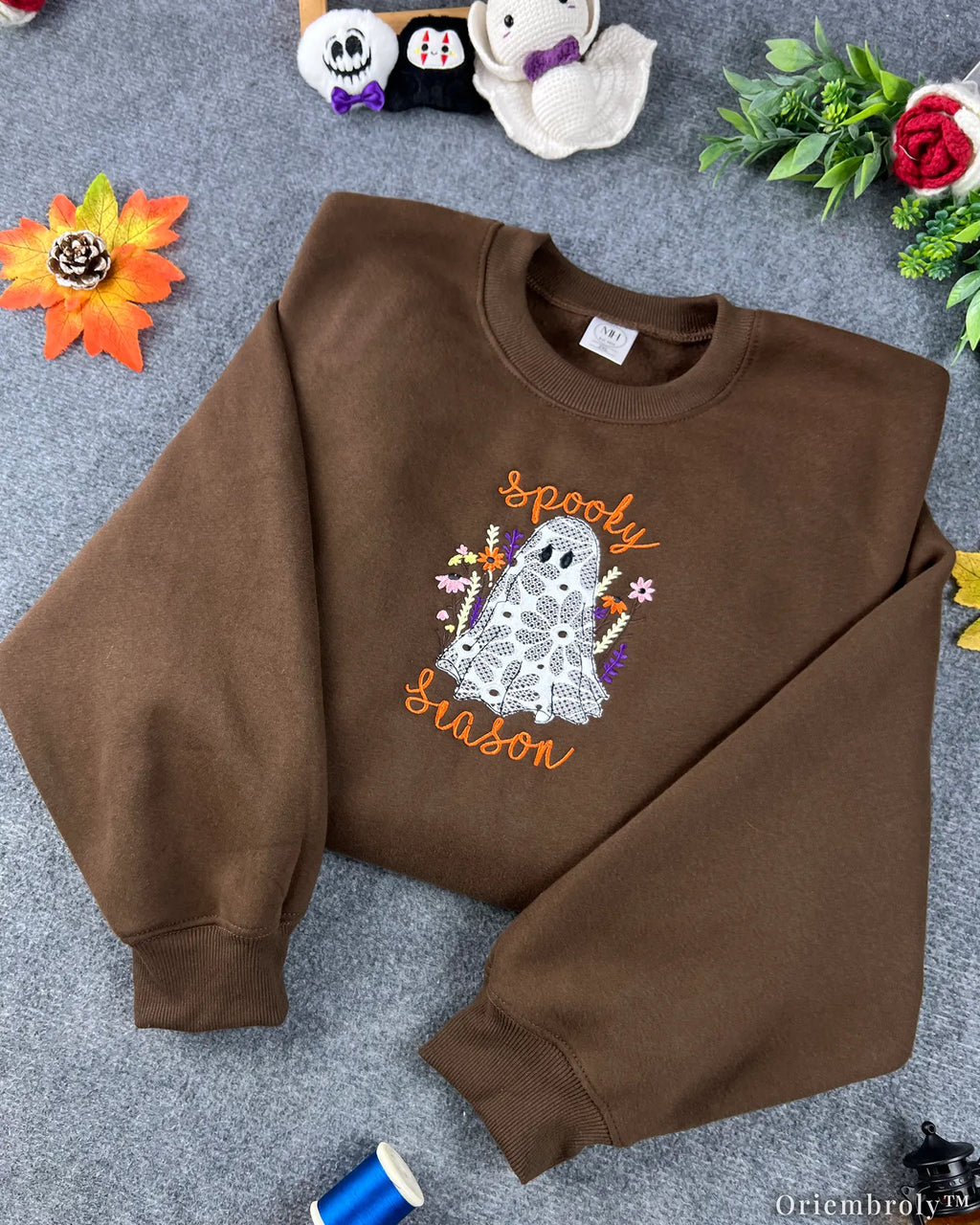 Lace Ghost Embroidered Sweatshirt – Spooky Season Applique Halloween Crewneck, Brown Cozy Fleece Pullover