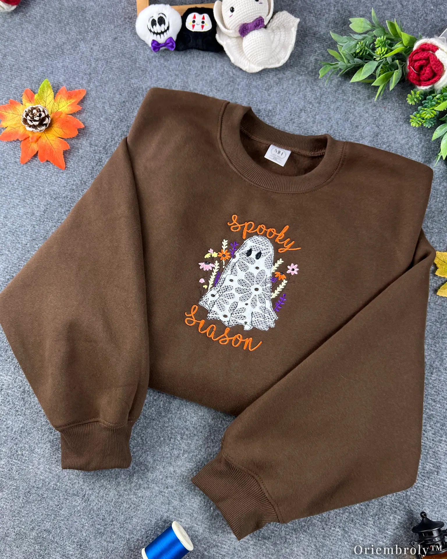 Lace Ghost Embroidered Sweatshirt – Spooky Season Applique Halloween Crewneck, Brown Cozy Fleece Pullover