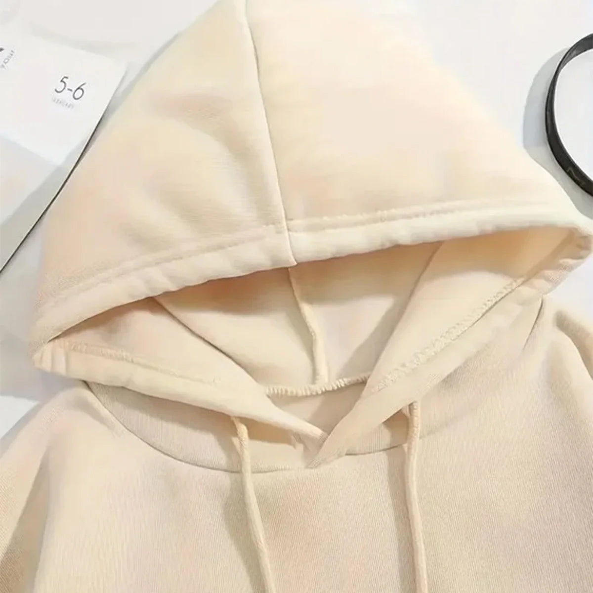 Mama Hoodie – The perfect Mother’s Day gift! A cozy, personalized sweatshirt for moms, mamas, and mummies. Custom embroidery available.