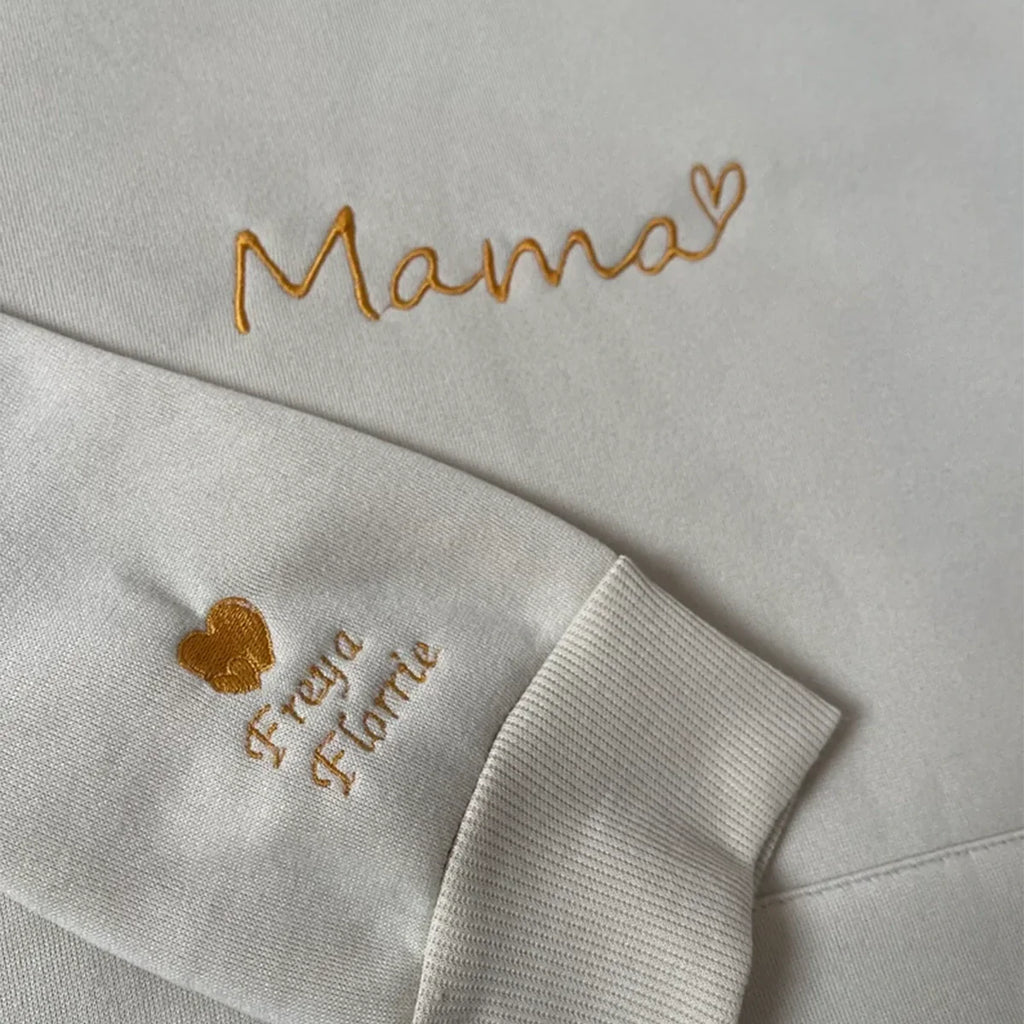 Mama Hoodie – The perfect Mother’s Day gift! A cozy, personalized sweatshirt for moms, mamas, and mummies. Custom embroidery available.