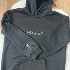 Mama Hoodie – The perfect Mother’s Day gift! A cozy, personalized sweatshirt for moms, mamas, and mummies. Custom embroidery available.