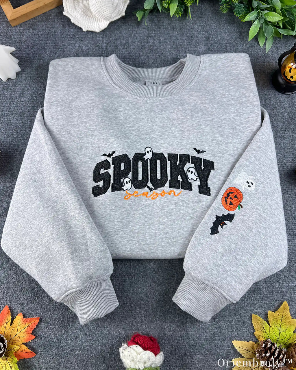 Embroidered appliqué Spooky Season sweatshirt for fall